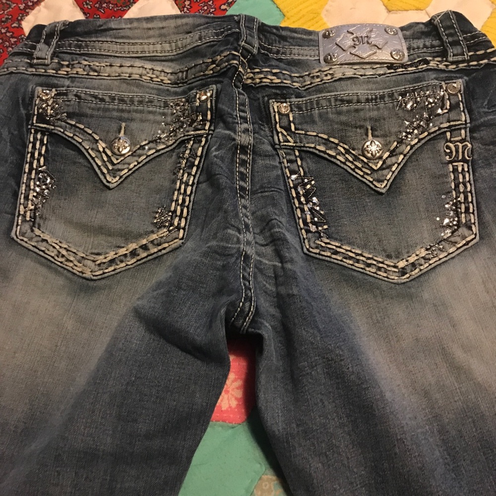 Miss Me Signature Crop Embellished Jeans